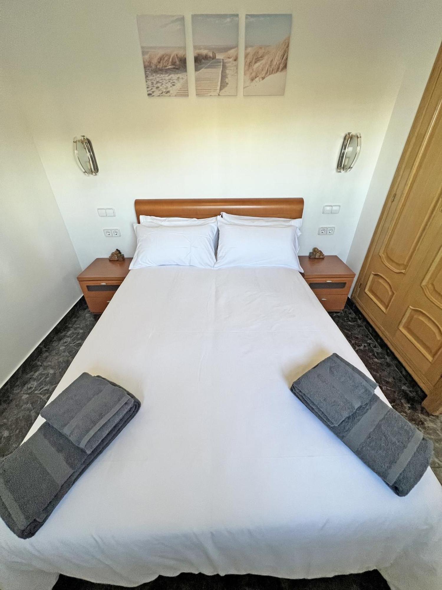 A 100 Metros De La Playa. Parking Gratuito Privado Apartment Alicante Ngoại thất bức ảnh